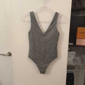 Vuori Heather Grey Halo Bodysuit